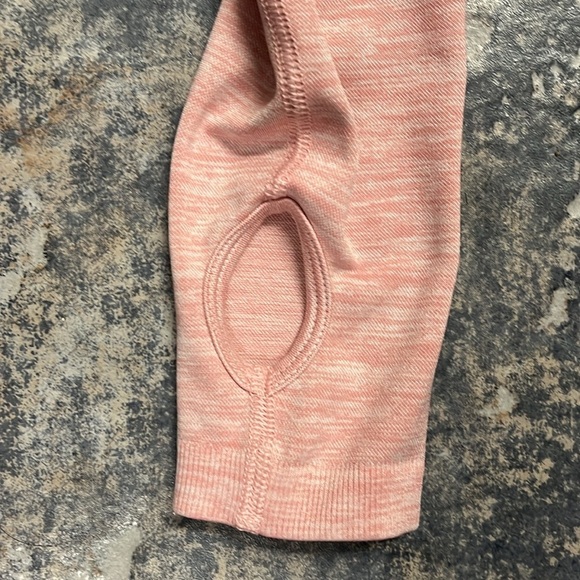 2 for $20 Women's long sleeve crop top Sweater pink - Picture 4 of 5